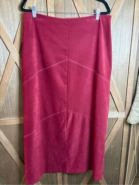 🇨🇦LE CHATEAU Vintage Burgundy Faux Suede Midi Skirt Panelled Paneled SIZE 13